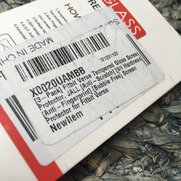 3pc Tempered Glass Screen Protector for Fitbit Versa NWT - Picture 2 of 2